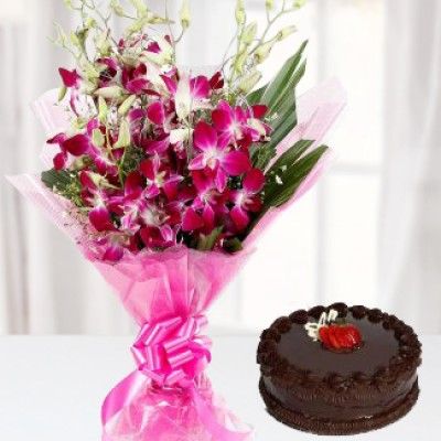 Bunch of 6 Orchids with greens in Pink wrapping & 1/2 Kg Chocolate Cake Lovers Bite