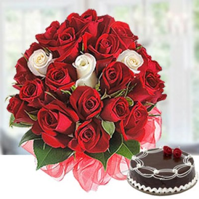Bunch of 18 Red Roses & 3 White Roses in nice wrapping with 1 Kg Chocolate Cake Love's Divine