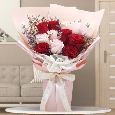 Pink and Red Roses Pink and Red Roses