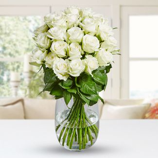 24 White roses in a Glass Vase 24 White Beauty
